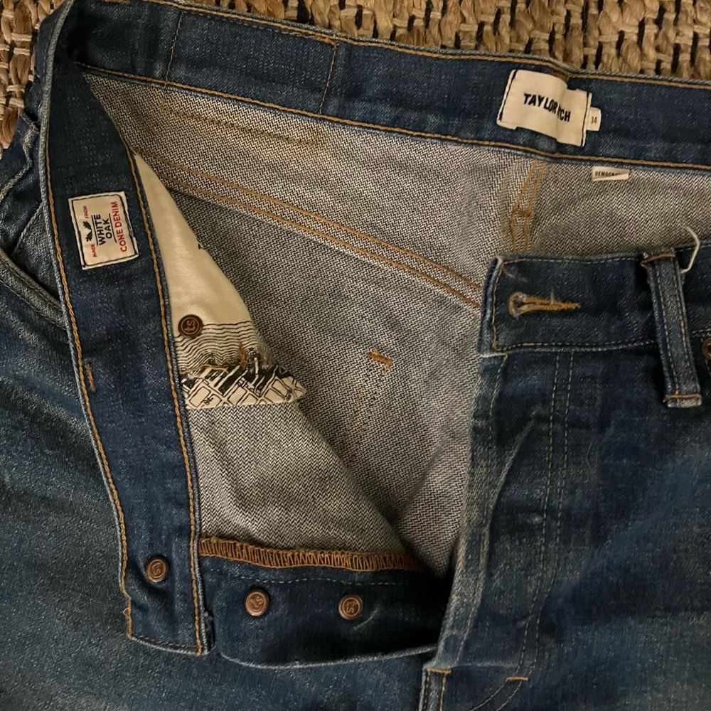Taylor Stitch democratic jeans. 34